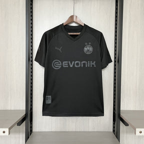 Camisa do Borussia Dortmund BLACKOUT - Retrô 19/20