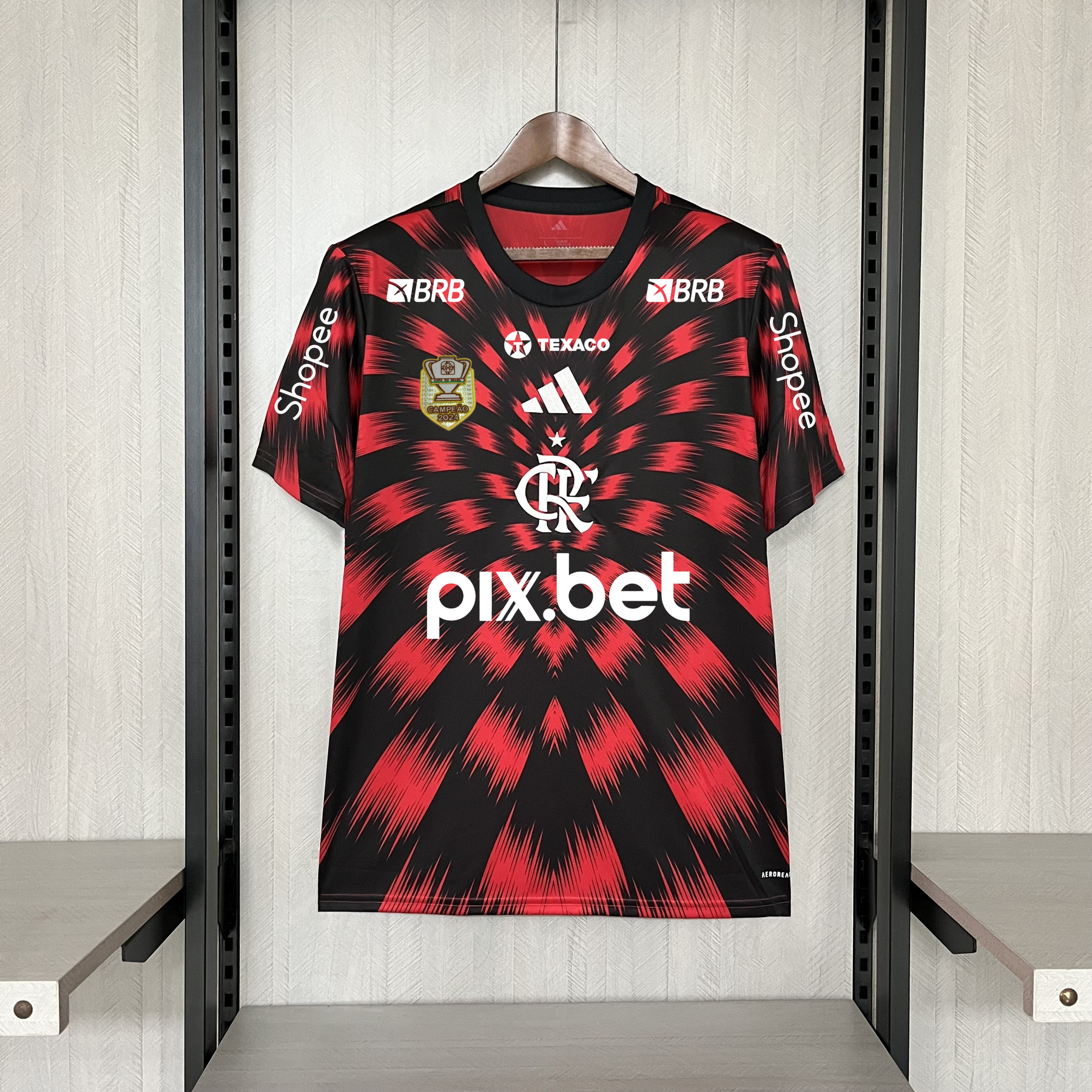 Camisa Flamengo Treino 2025/2026 - Patrocínios e Patch Copa do Brasil