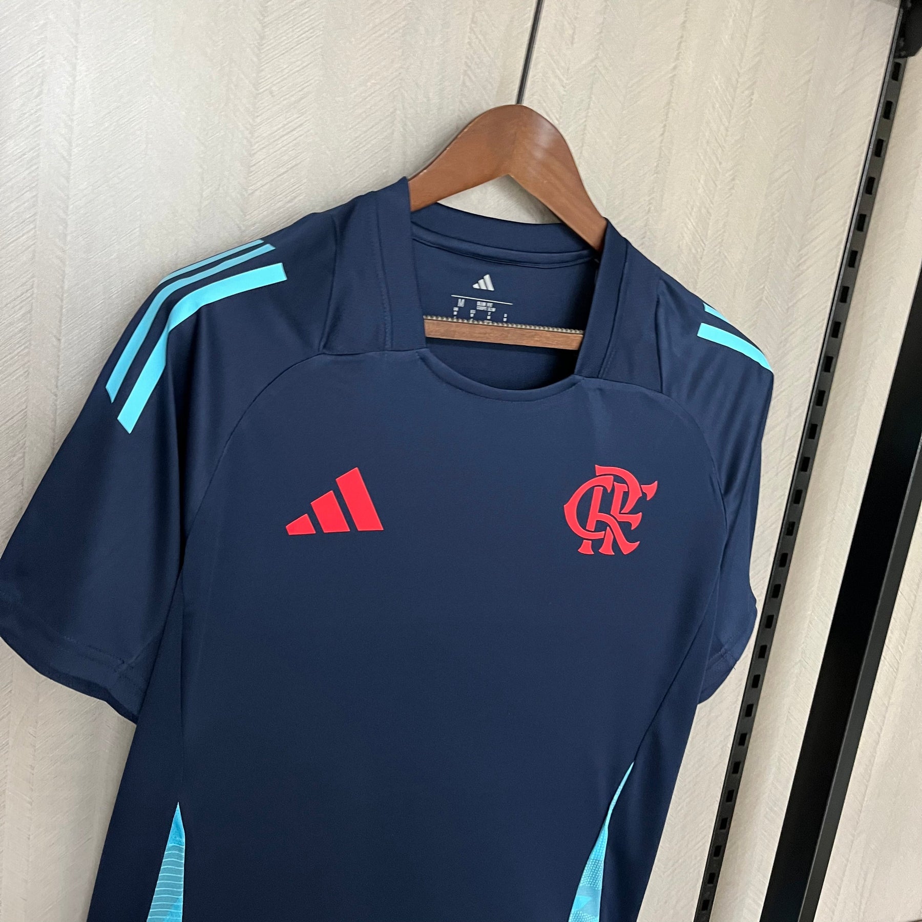 Camisa do Flamengo Treino - 2025/2026 - Azul Escuro