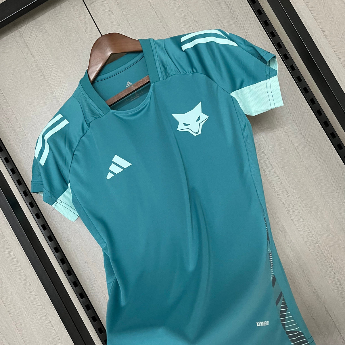 Camisa do Cruzeiro Treino Feminina 2025/26 - Azul Turquesa