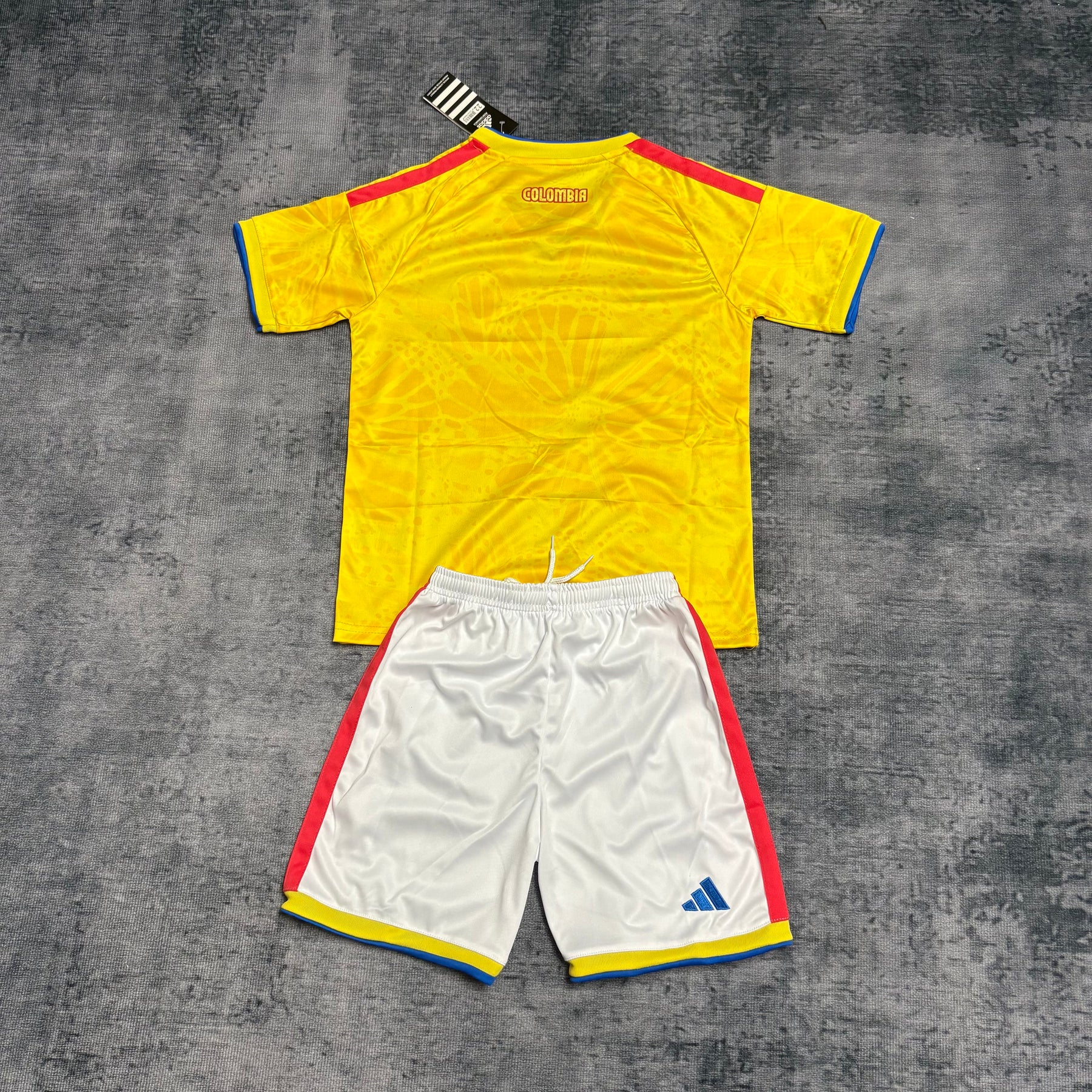 Kit Infantil Colômbia Home Copa 2026