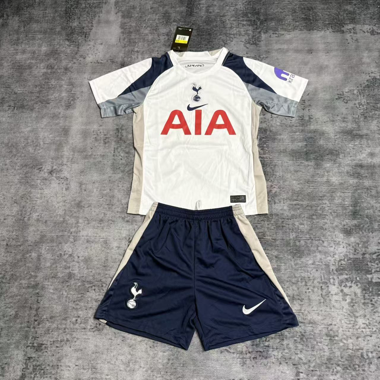 Kit Infantil Tottenham 2025/26 - Home