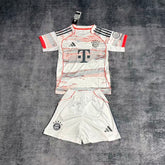Kit Infantil do Bayern de Munique Away 2025/26