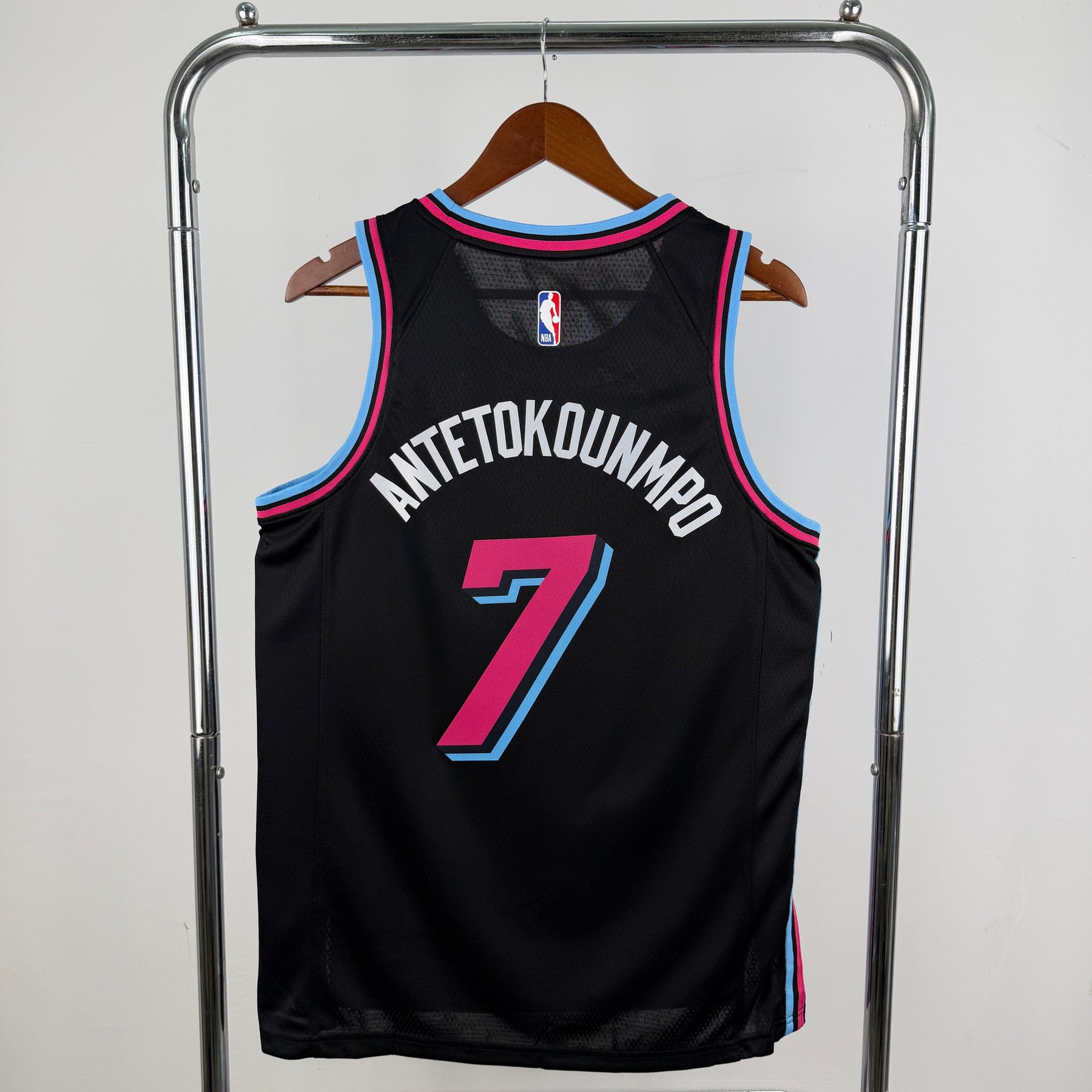 Regata Miami Heat Vice Nights Edition NBA - Giannis Antetokounmpo