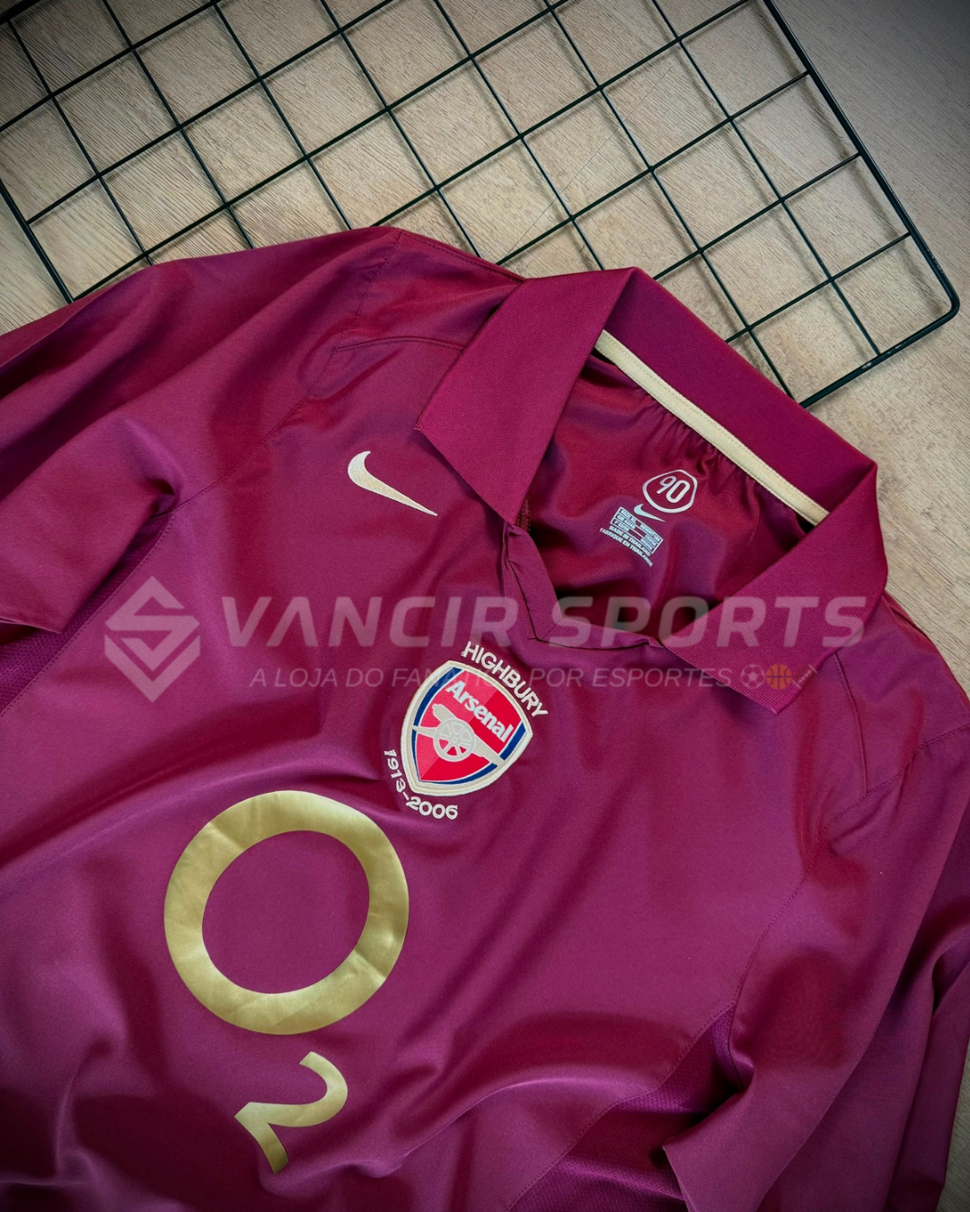 Camisa Arsenal Retrô 2005/06