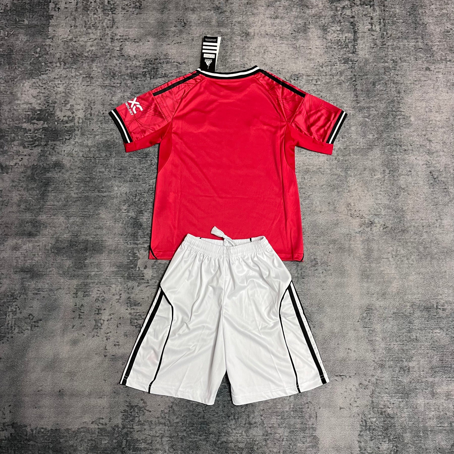 Kit Infantil Manchester United 2025/26 - Home