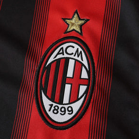 Camisa Retrô AC Milan 2004/05 Home